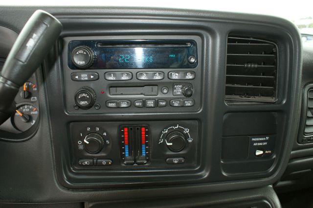 GMC Sierra 1500 2004 photo 12