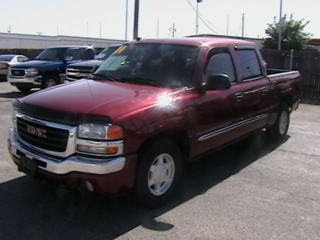 GMC Sierra 1500 2004 photo 1