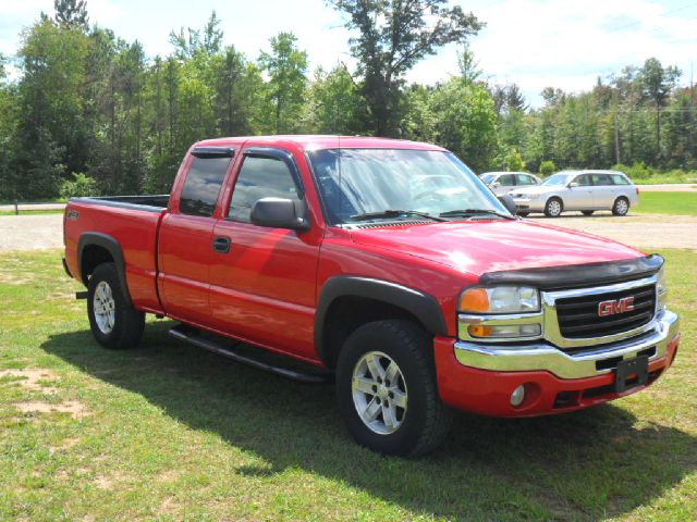 GMC Sierra 1500 2004 photo 1