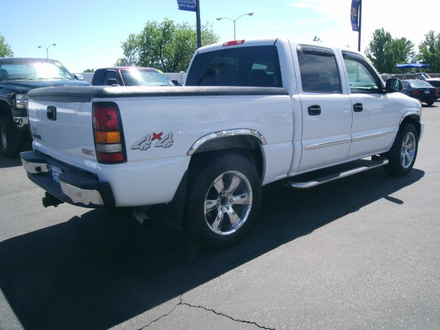 GMC Sierra 1500 2004 photo 3