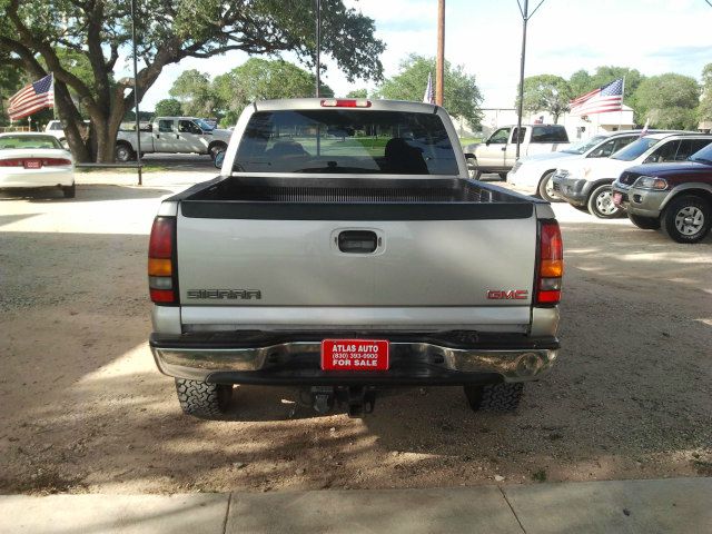 GMC Sierra 1500 2004 photo 10