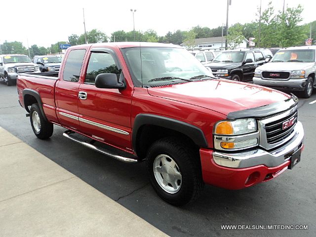 GMC Sierra 1500 2004 photo 1