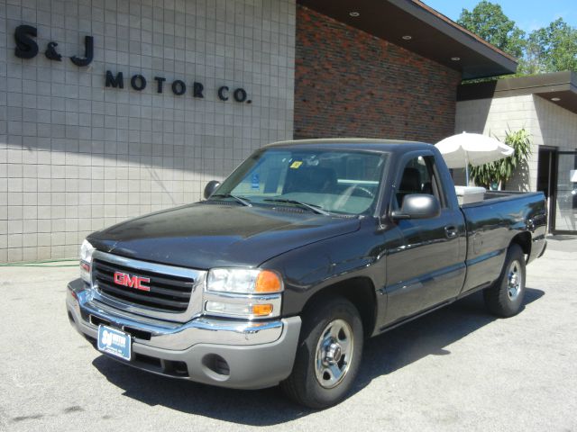 GMC Sierra 1500 2004 photo 10