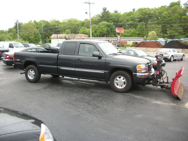 GMC Sierra 1500 Dually 3500 Club Coupe Pickup Truck