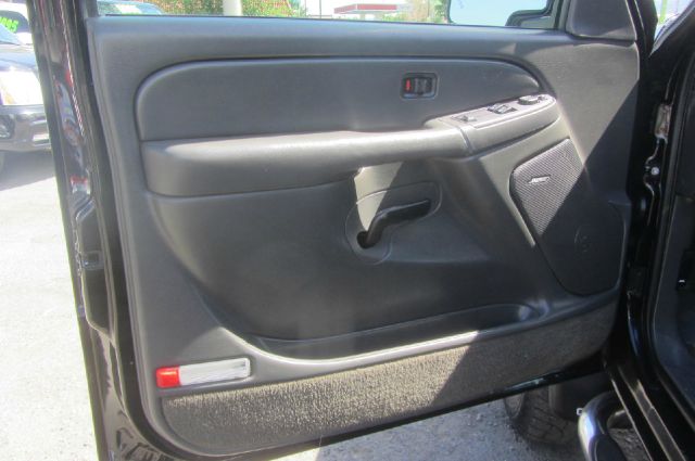 GMC Sierra 1500 2004 photo 3