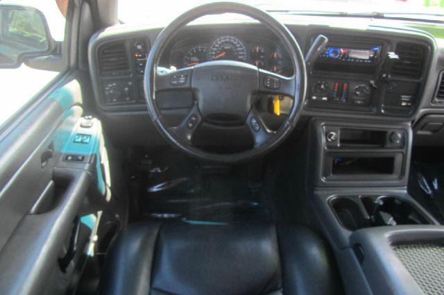 GMC Sierra 1500 2004 photo 4