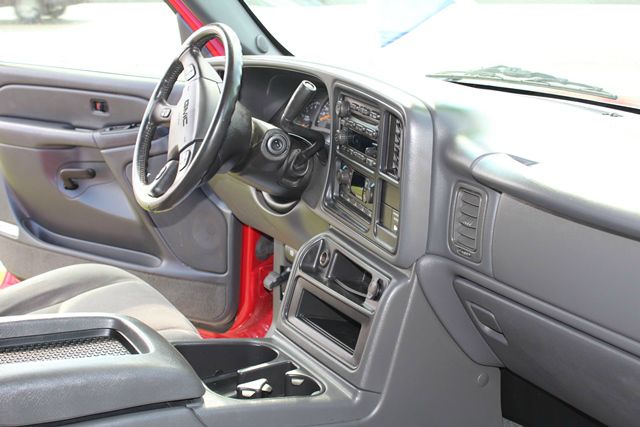 GMC Sierra 1500 2004 photo 9