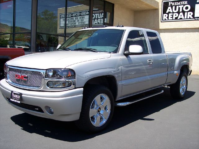 GMC Sierra 1500 2004 photo 3