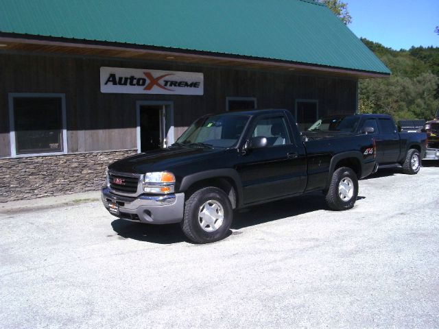 GMC Sierra 1500 2004 photo 3