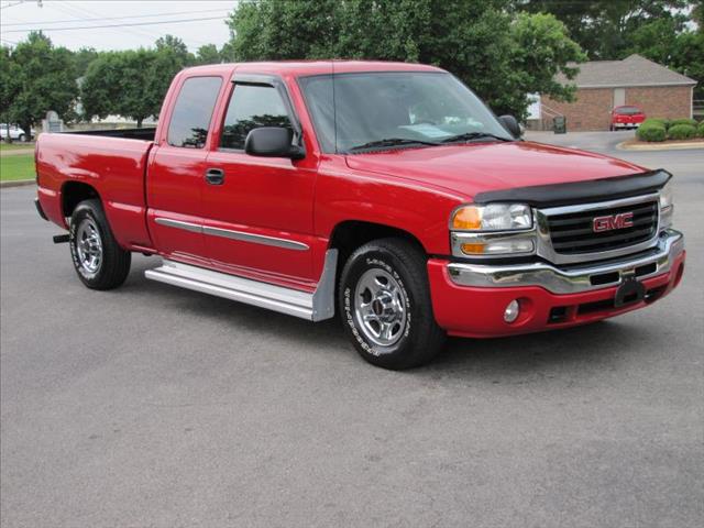 GMC Sierra 1500 2004 photo 1