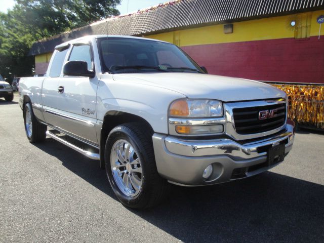 GMC Sierra 1500 Dually 12 Trademaster Pickup Truck