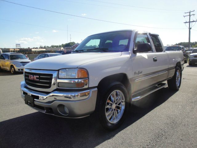 GMC Sierra 1500 2004 photo 1