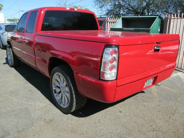 GMC Sierra 1500 2004 photo 4