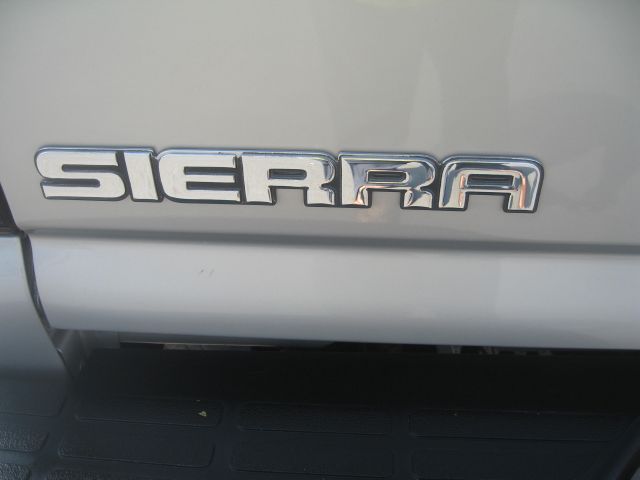 GMC Sierra 1500 2004 photo 6