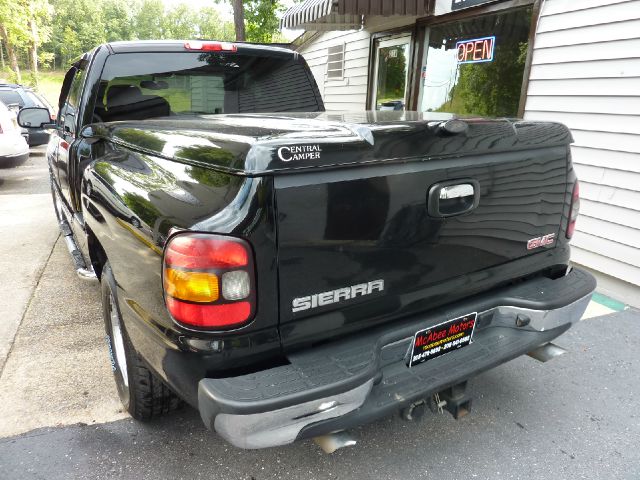 GMC Sierra 1500 2004 photo 2