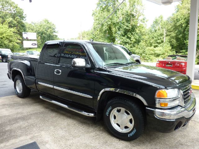 GMC Sierra 1500 2004 photo 3