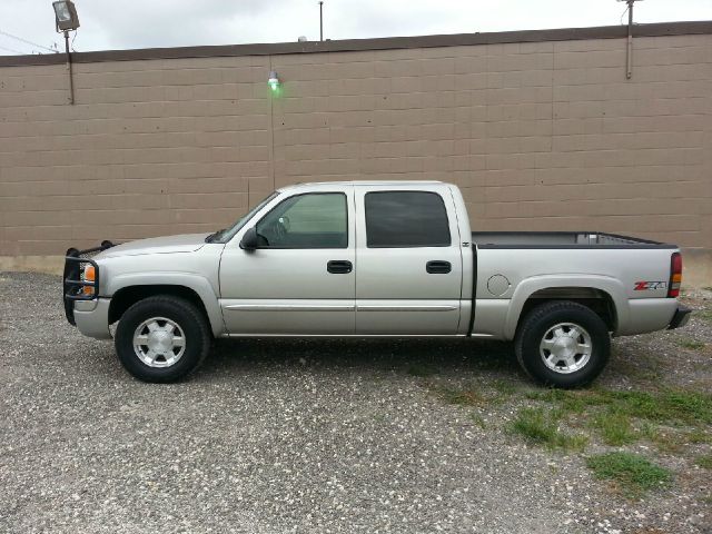 GMC Sierra 1500 2004 photo 4