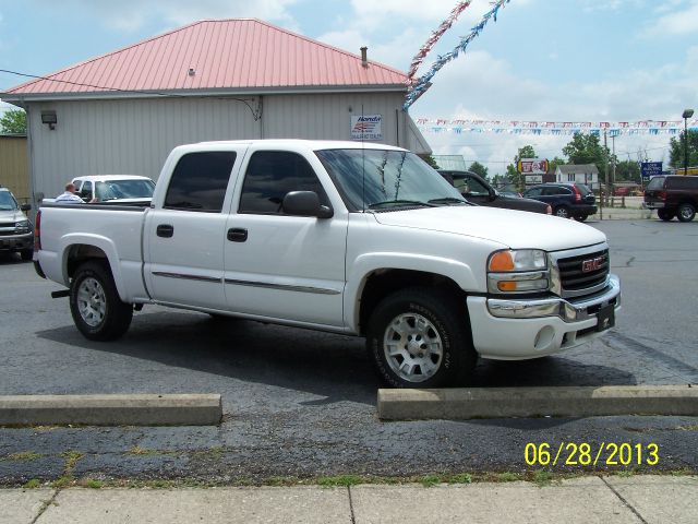 GMC Sierra 1500 2005 photo 2