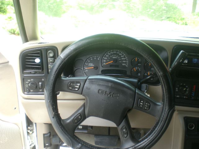 GMC Sierra 1500 2005 photo 1