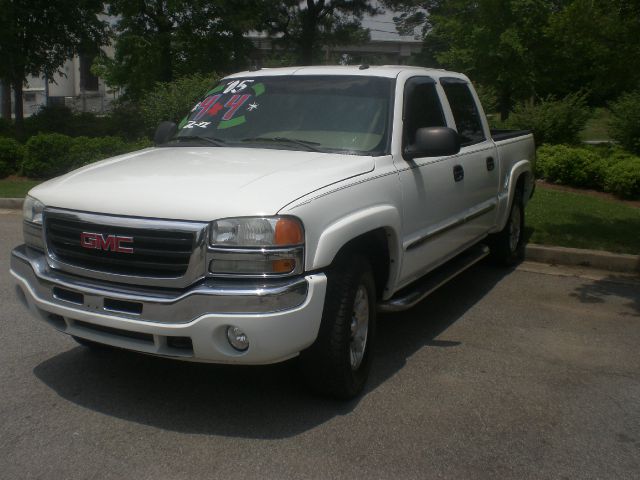 GMC Sierra 1500 2005 photo 4