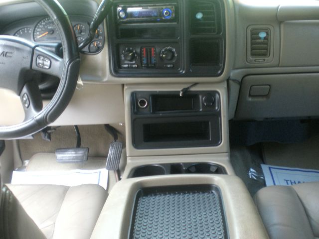 GMC Sierra 1500 2005 photo 8