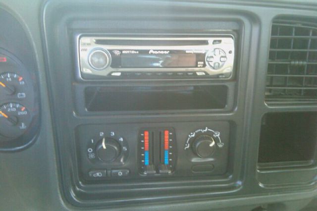 GMC Sierra 1500 2005 photo 1