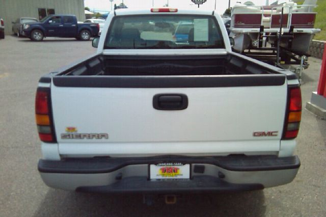 GMC Sierra 1500 2005 photo 10