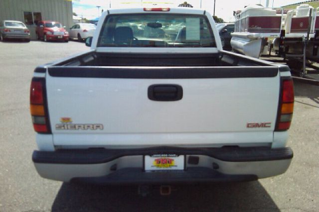 GMC Sierra 1500 2005 photo 15