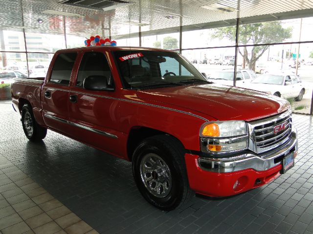 GMC Sierra 1500 Cloth Buckets Pickup Truck