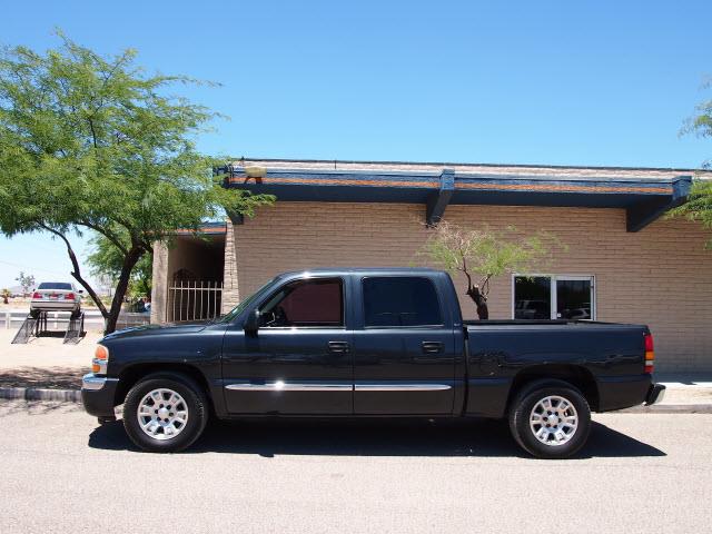 GMC Sierra 1500 2005 photo 1