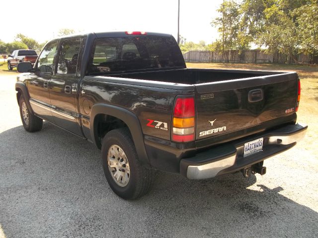 GMC Sierra 1500 2005 photo 3