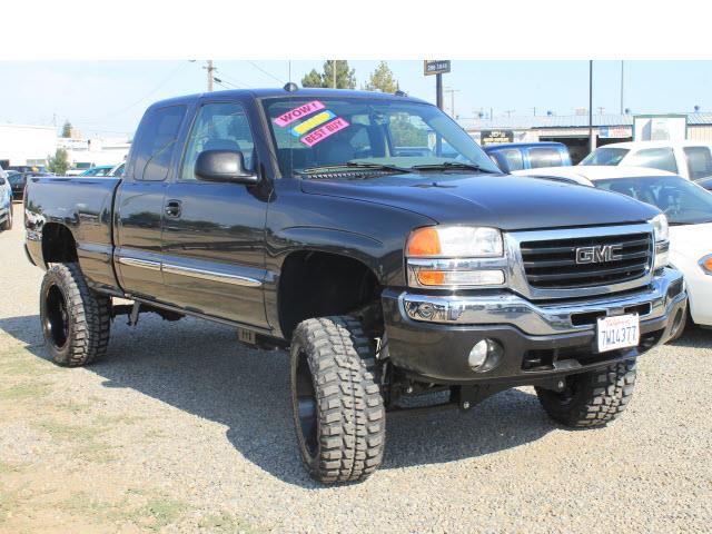 GMC Sierra 1500 2005 photo 2