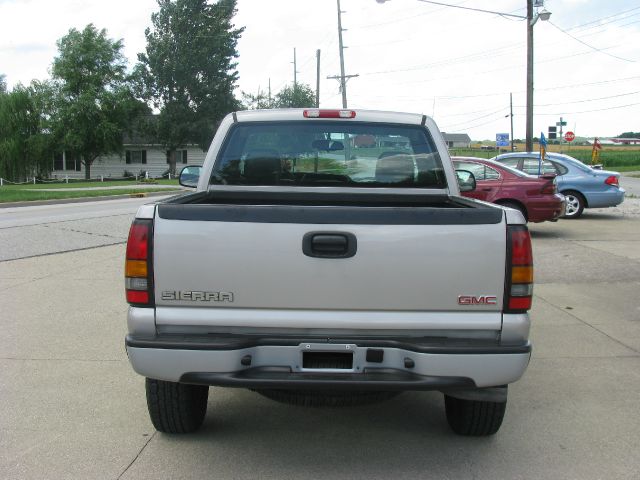 GMC Sierra 1500 2005 photo 1