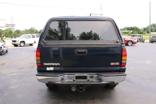 GMC Sierra 1500 2005 photo 1