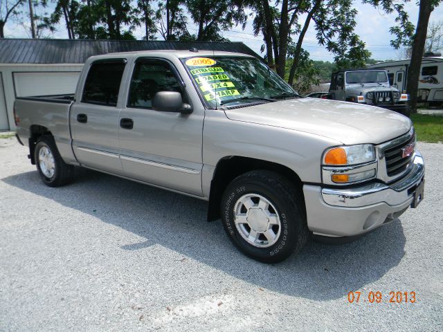 GMC Sierra 1500 2005 photo 1