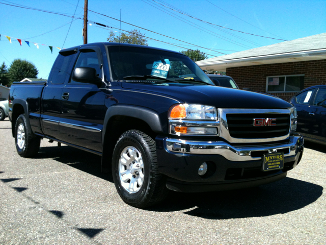 GMC Sierra 1500 2005 photo 2