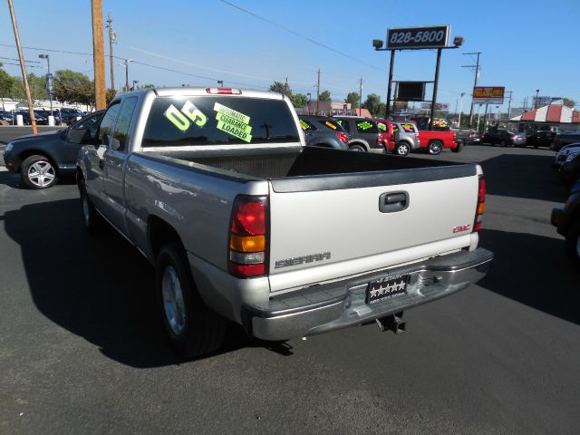 GMC Sierra 1500 2005 photo 2