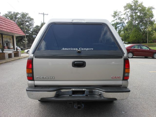 GMC Sierra 1500 2005 photo 1