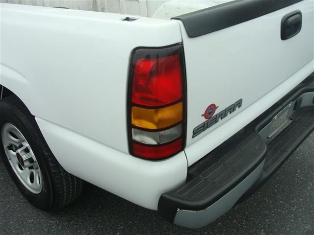 GMC Sierra 1500 2005 photo 1