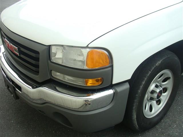 GMC Sierra 1500 2005 photo 15