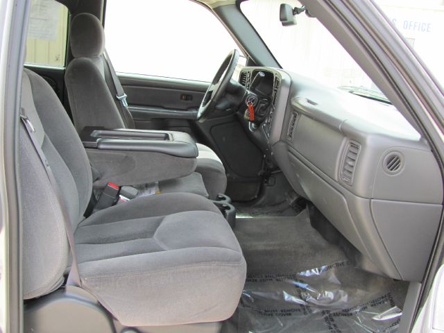 GMC Sierra 1500 2005 photo 13