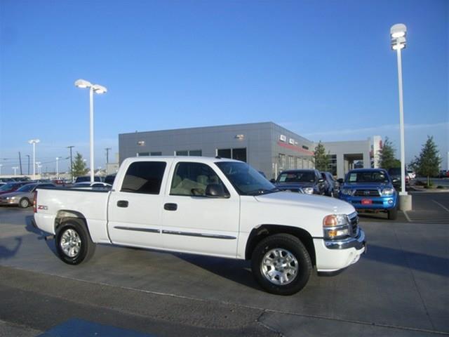 GMC Sierra 1500 2005 photo 16