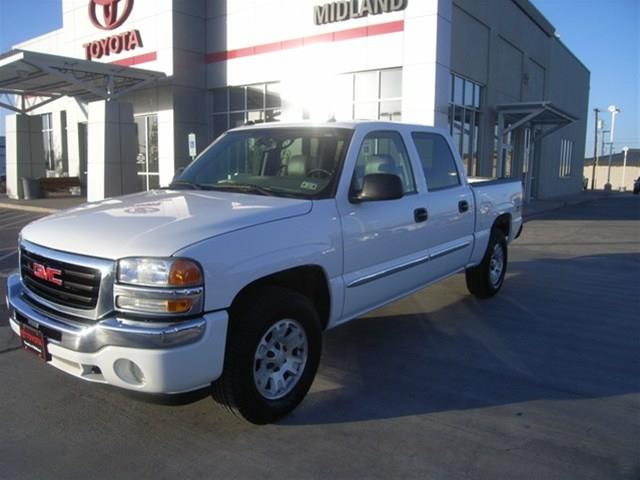 GMC Sierra 1500 2005 photo 2