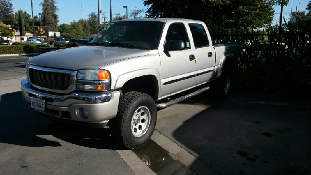 GMC Sierra 1500 2005 photo 1