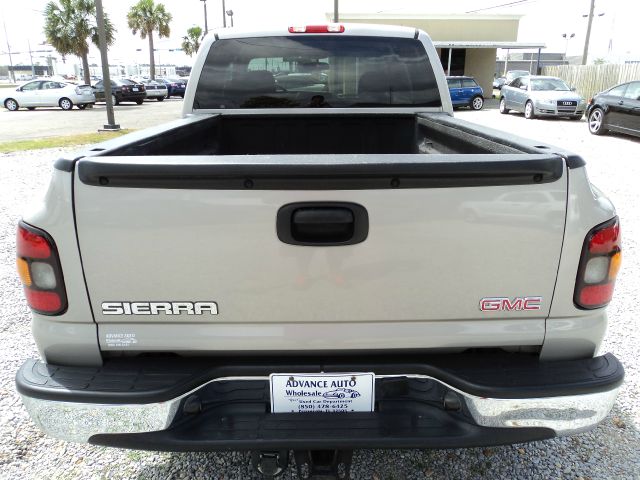 GMC Sierra 1500 2005 photo 13