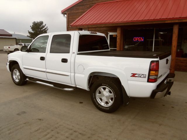 GMC Sierra 1500 2005 photo 1