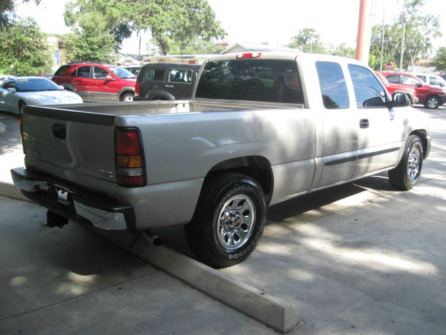 GMC Sierra 1500 2005 photo 2