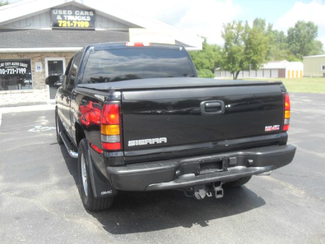 GMC Sierra 1500 2005 photo 2