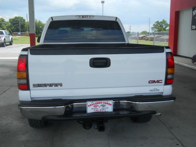 GMC Sierra 1500 2005 photo 2