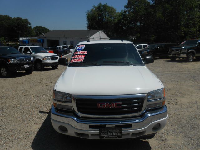 GMC Sierra 1500 2005 photo 2